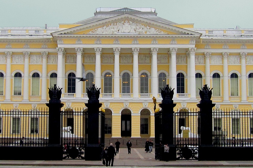 В Сланцевской библиотеке состоялось торжественное открытие    виртуального филиала Государственного Русского музея.