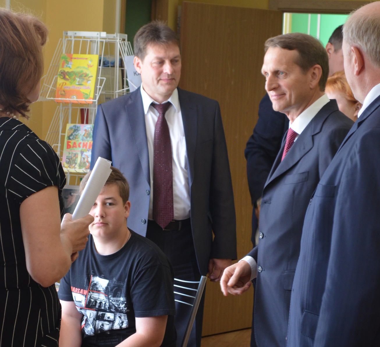Председатель Государственной Думы Сергей Нарышкин посетил Сланцевскую центральную городскую библиотеку